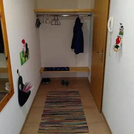 Lägenhet Ferienwohnung Engi 484j